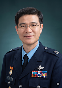 김만수